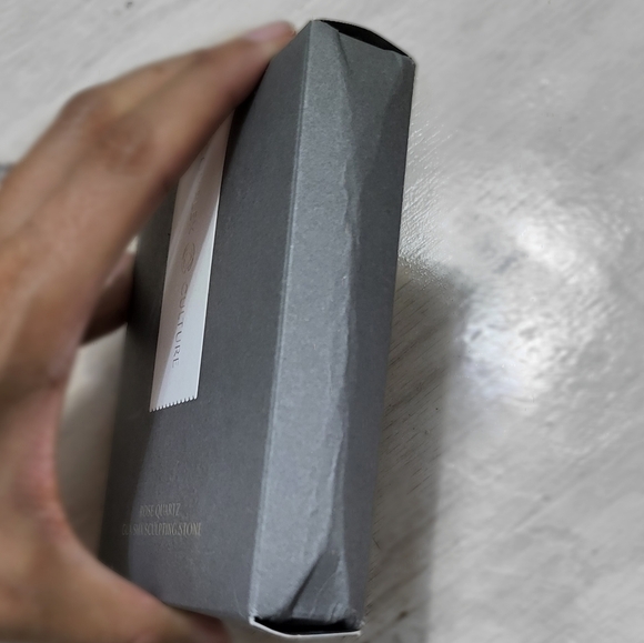 NIB Complex Culture Rose Quartz Gua Sha Sculpture Stone - Picture 3 of 4